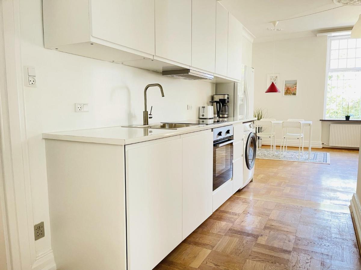Aday - Aalborg Mansion - Open Bright Apartment With Garden Eksteriør bilde